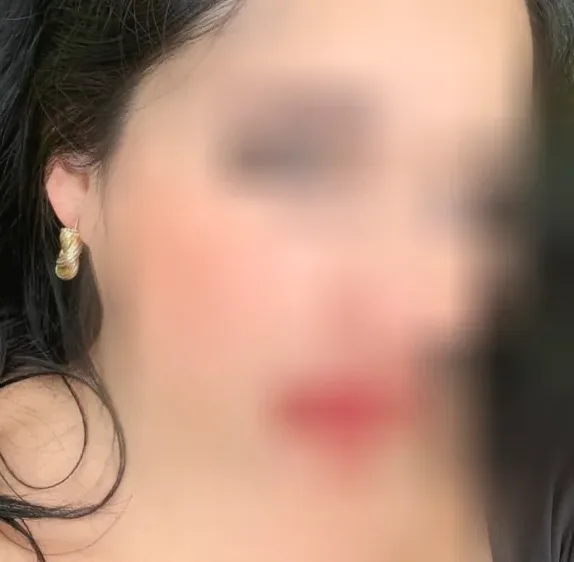 Alina, 37