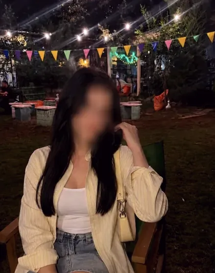 Aylin, 24