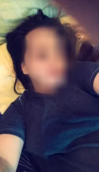 Elisa, 28