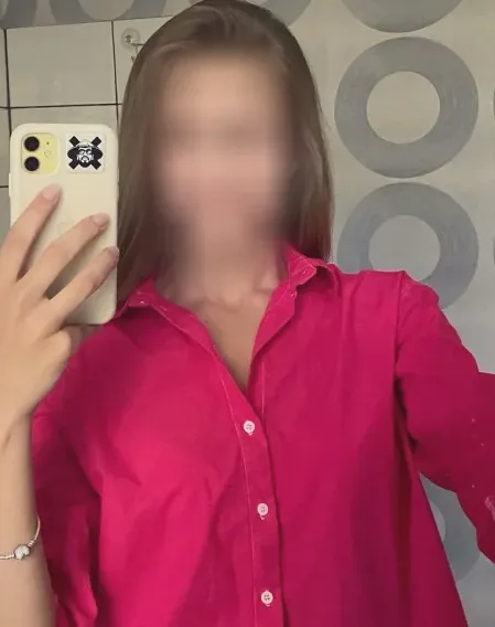 Jennifer, 27