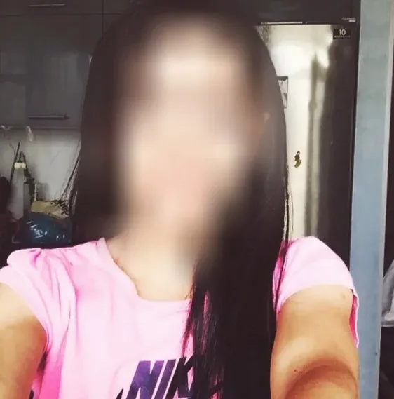 Marie, 33