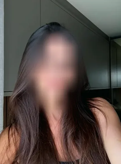 Marie, 37