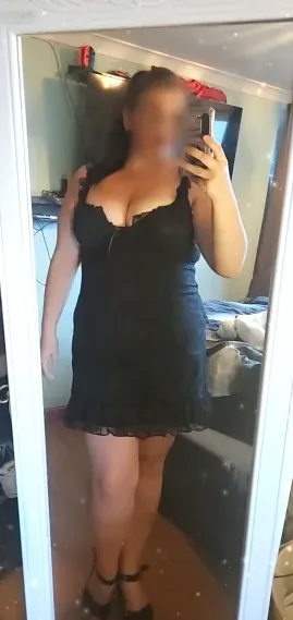 Nele, 35