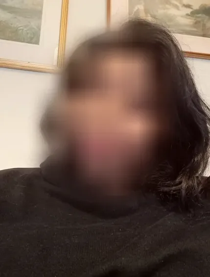 Nikolina, 34