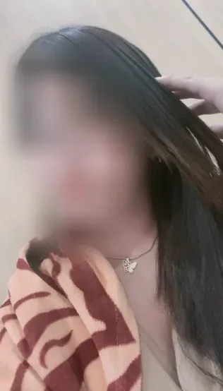 Thea, 34